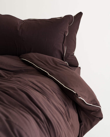 The Luxury Piped Duvet Cover Set