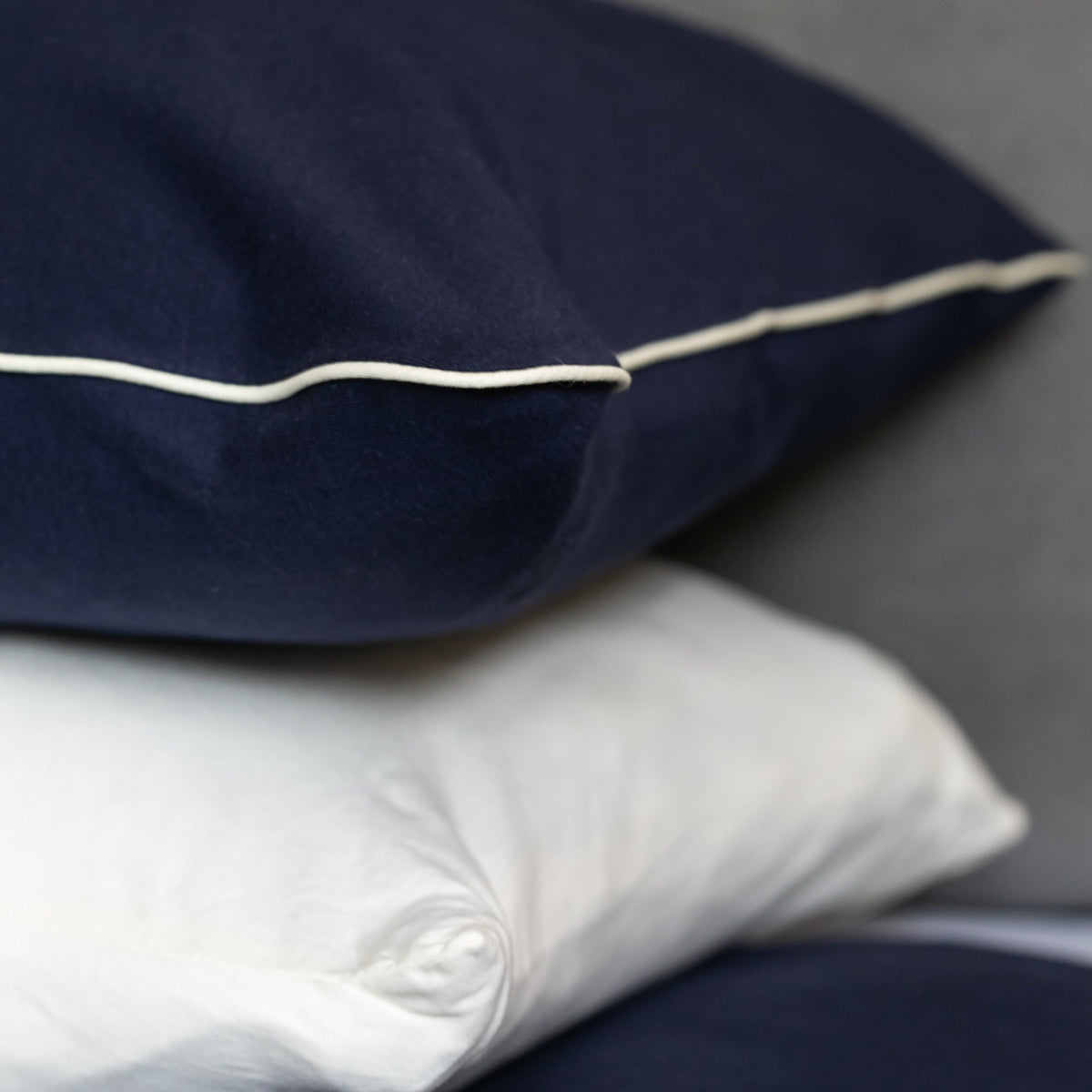 The Luxury Piped Duvet Cover Set