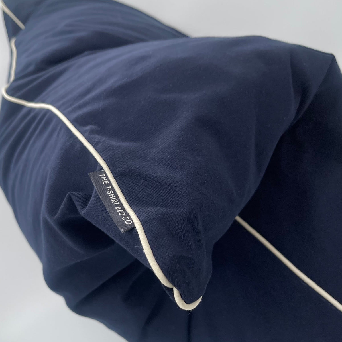 The Luxury Piped Duvet Cover Set