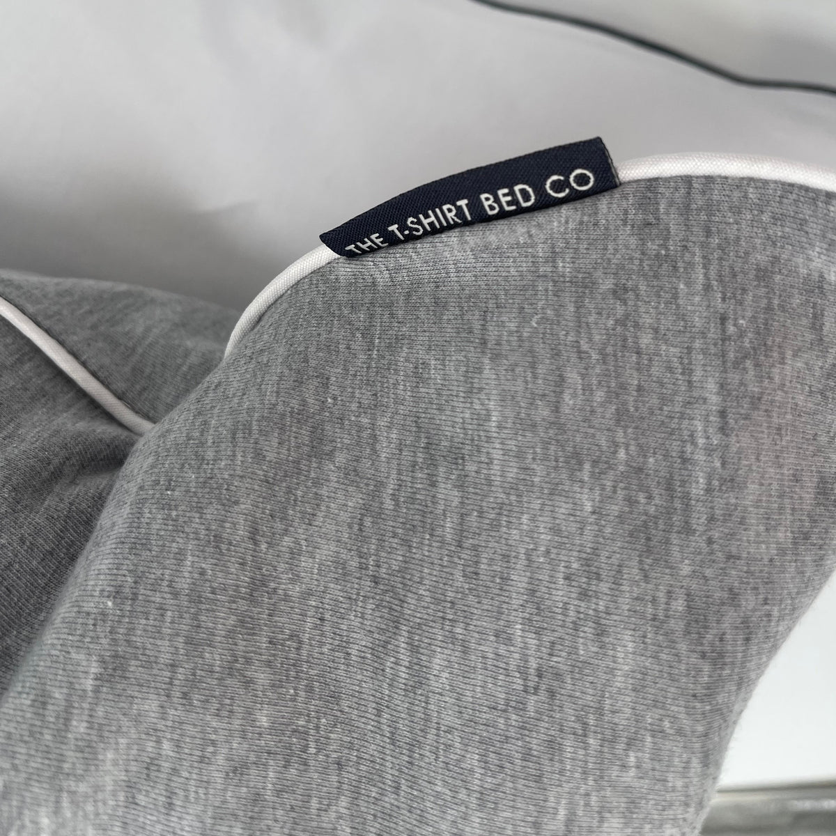 The Luxury Piped Duvet Cover Set