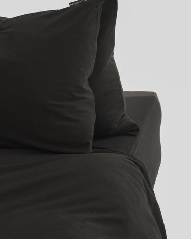Deep Charcoal duvet cover set, rich tone and crease-free jersey cotton comfort

