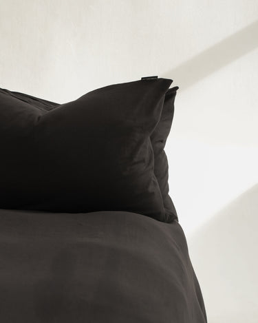 Deep Charcoal duvet set from The T‑Shirt Bed Co., ultra-soft cotton that resists wrinkles

