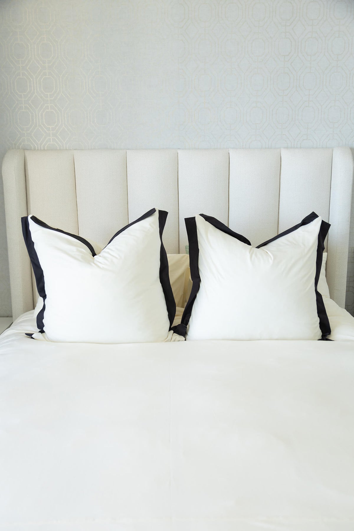 The Oxford edged scatter cushion