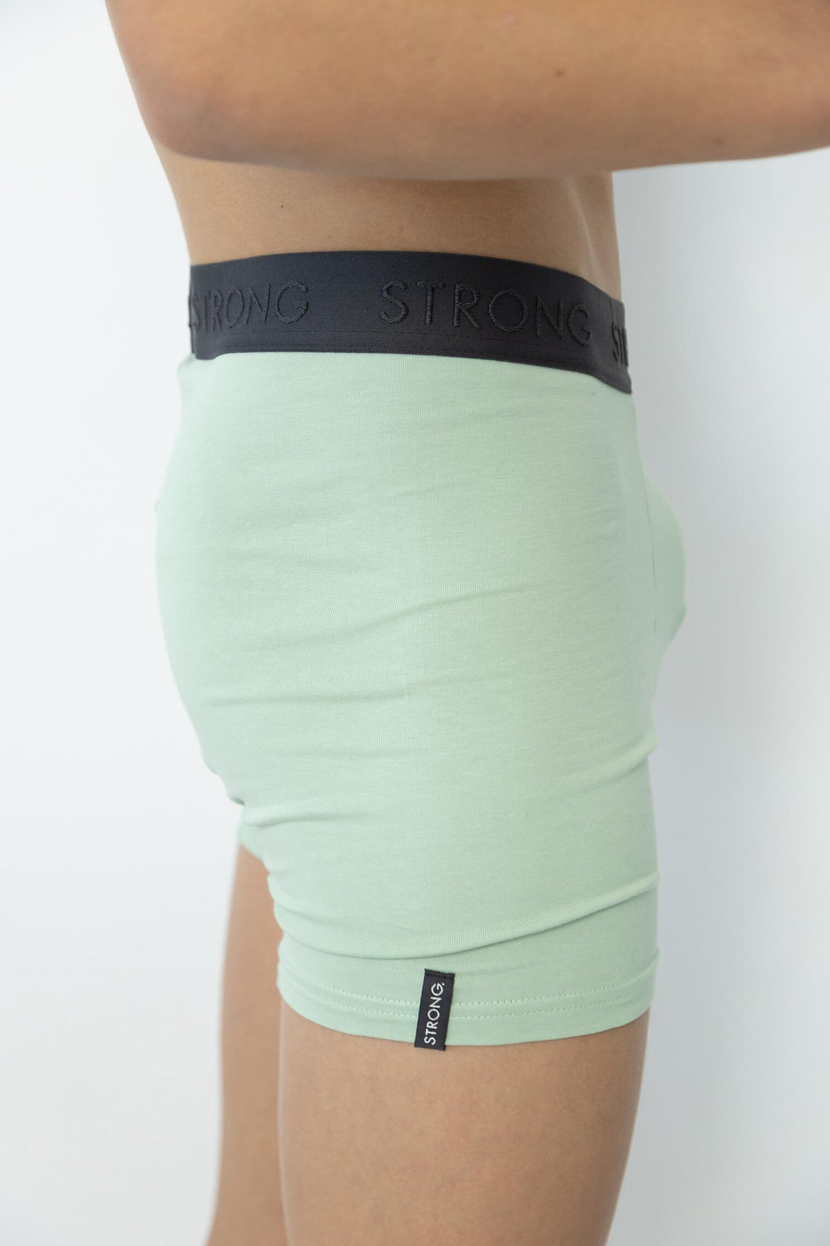 Mens: The Minimalist Brief