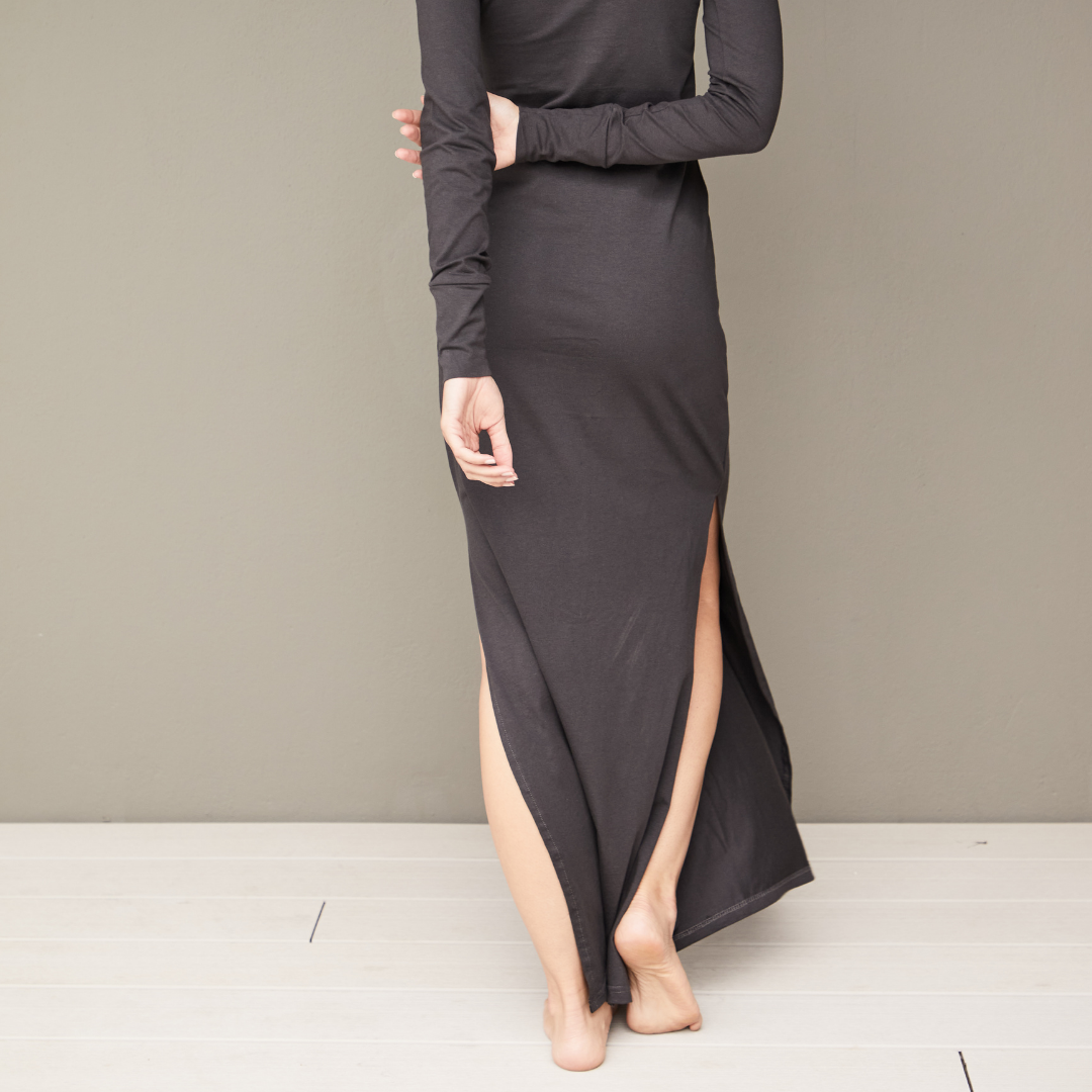 Ladies: The Modern Maxi - Long Sleeve