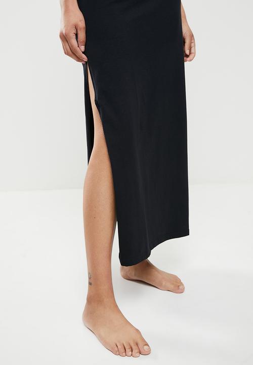 Ladies: The Maxi Skirt